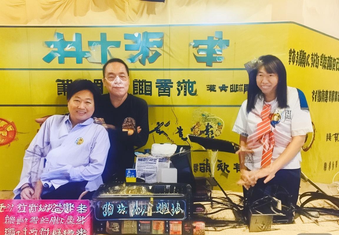 巴塞罗那欧冠4-0横扫米兰：战术默契成就盛宴(图2)